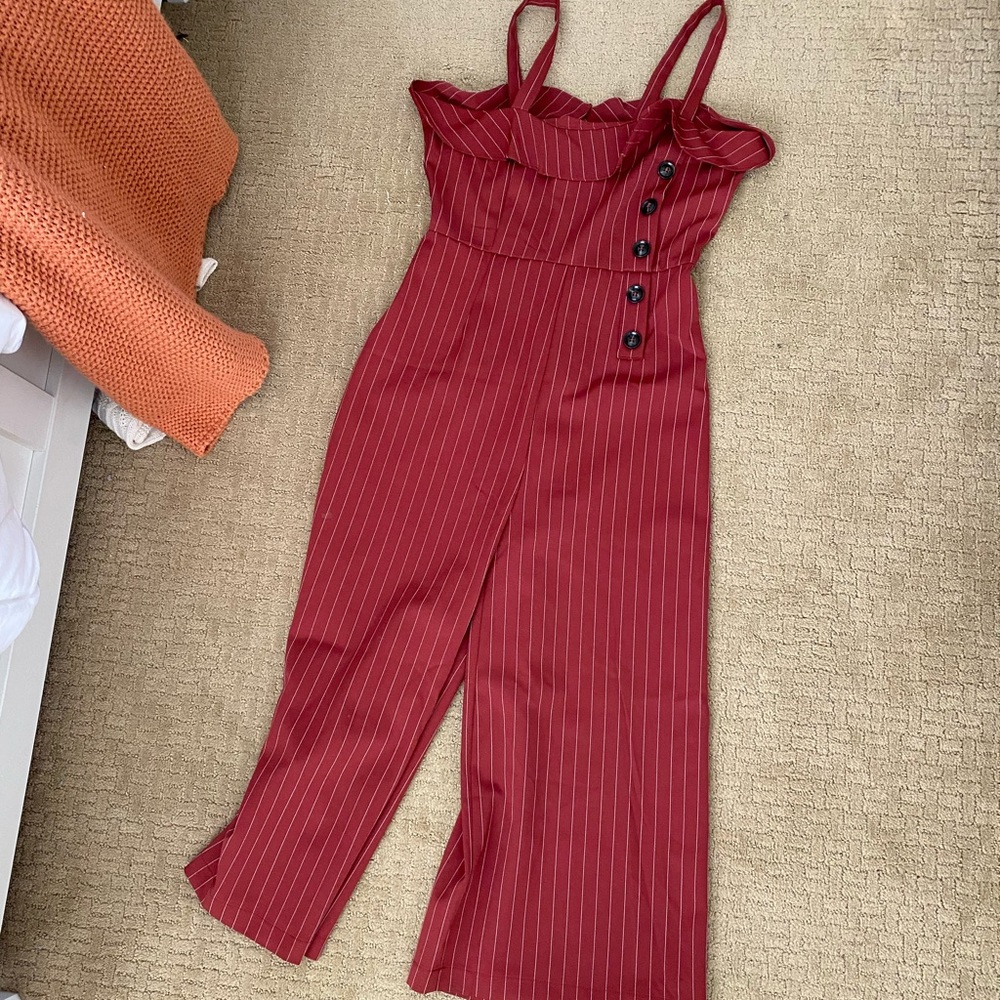 Lulus Jumpsuit, size small! Worn once!